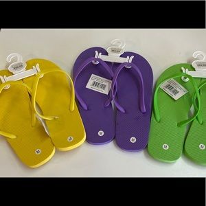 3 Pairs of Flip Flops